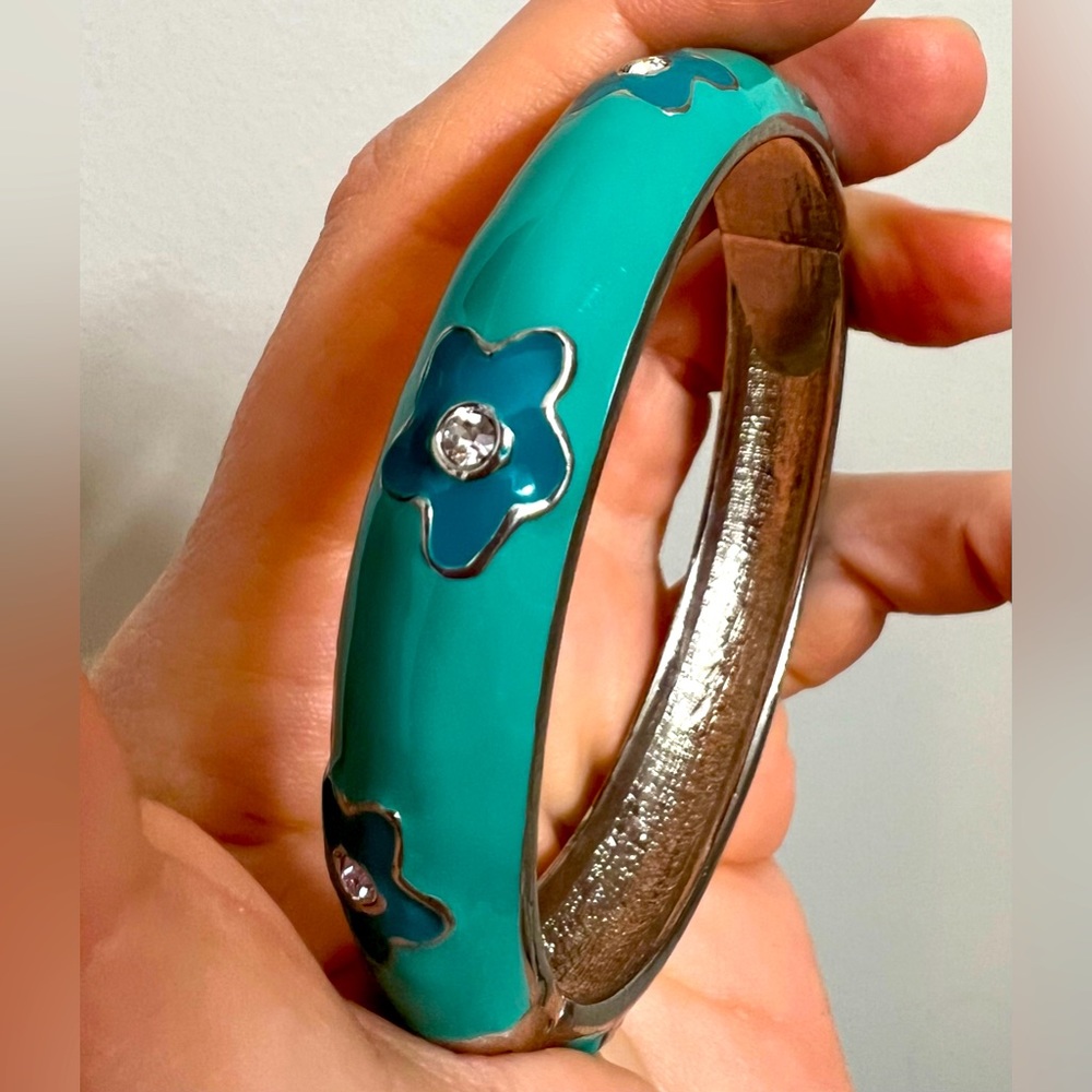 Enamel Spring Bracelet - Picture 1 of 16